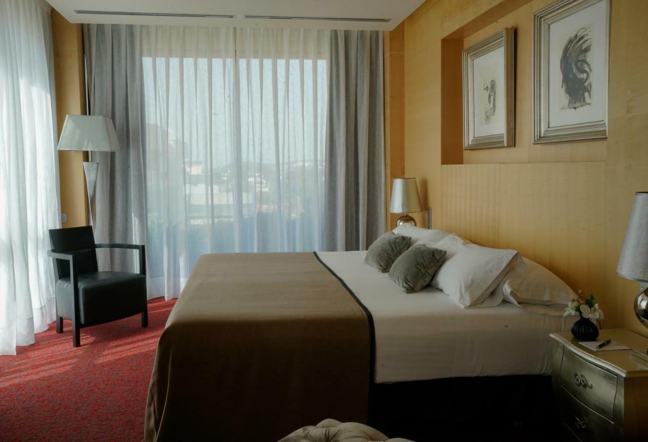 Hotel Mim Sitges & Spa Экстерьер фото